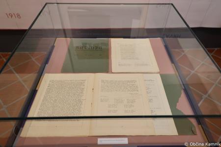 Zadnje javno vodstvo po razstavi Zgodbe Maistrovih predmetov iz virtualnosti v resnično (14)